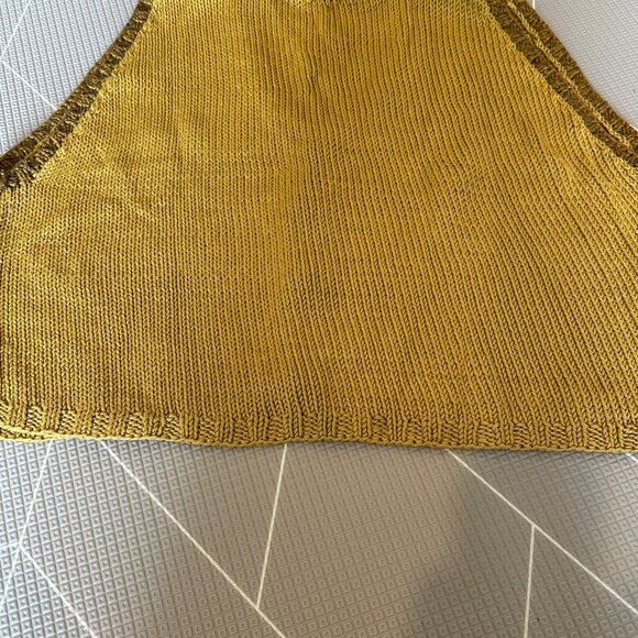Handknit Oversized Cropped Vest, Gold Color - Picture 3 of 3